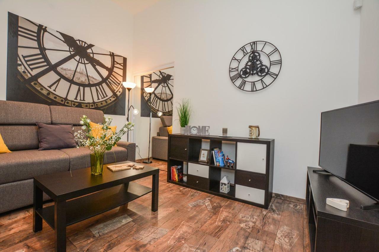 Apartment Timeless With Free Private Parking *